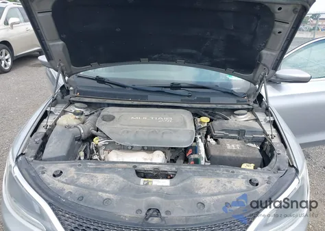 2016 Chrysler 200 Limited z USA, uszkodzony, nr VIN 1C3CCCAB3GN127350